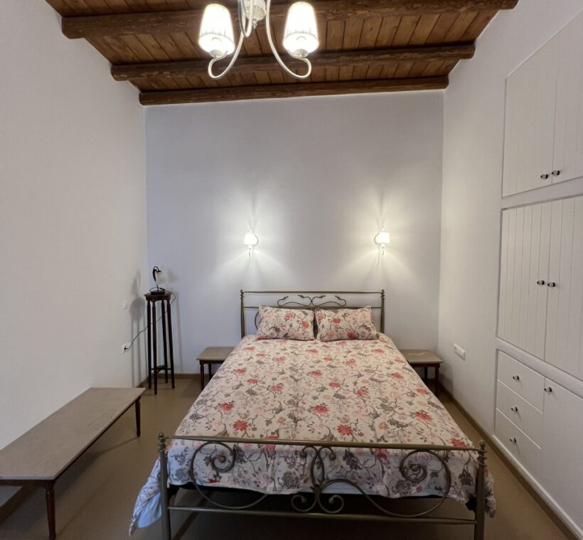Art Hotel Naxos Old Town-3