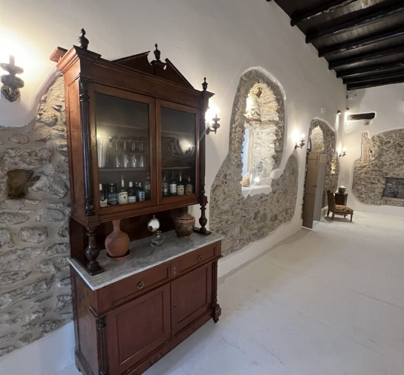 Art Hotel Naxos Old Town-4